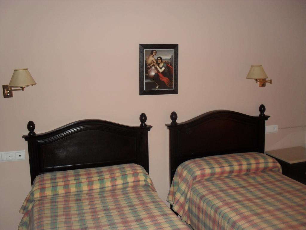 Hostal San Luis Almodóvar del Río Kamer foto