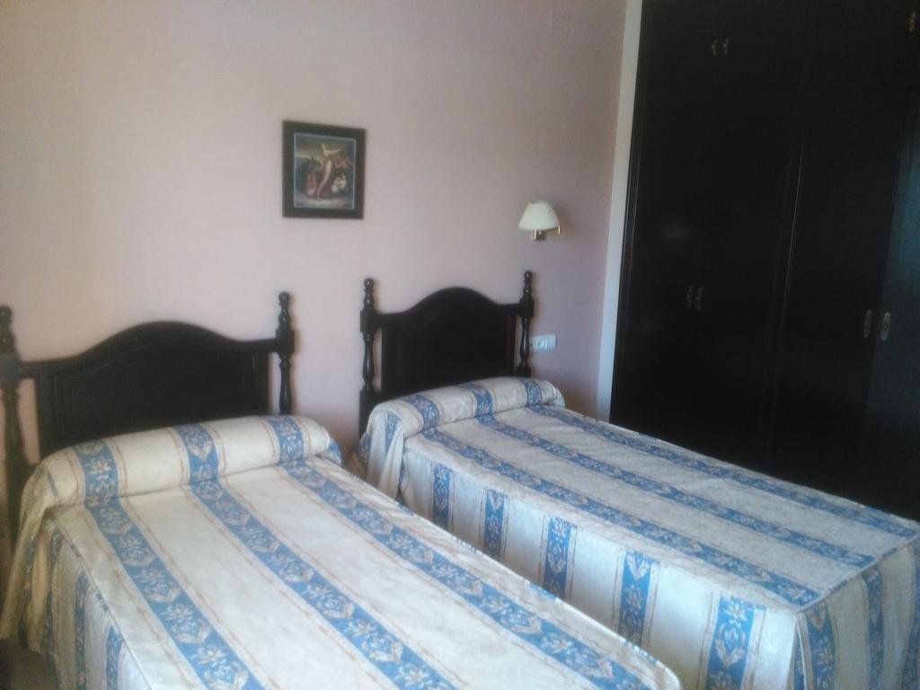 Hostal San Luis Almodóvar del Río Buitenkant foto